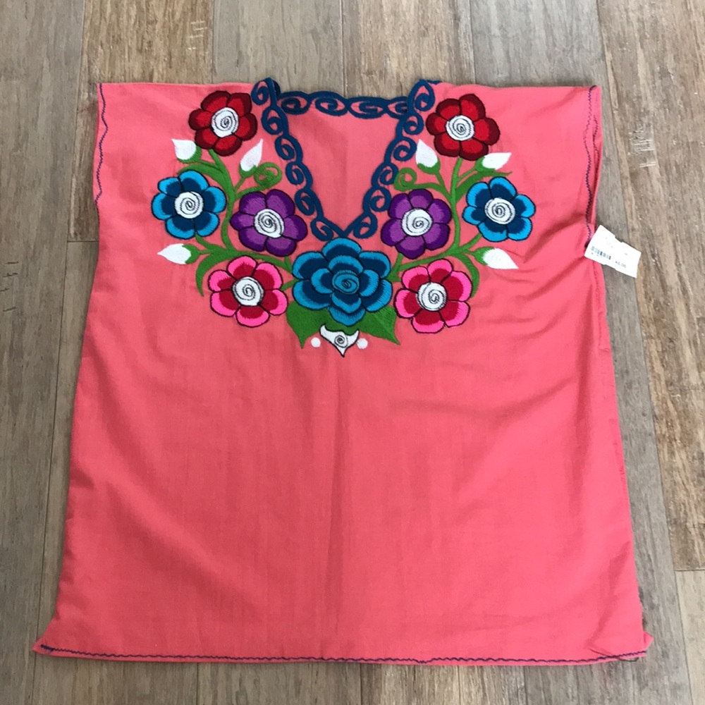 embroidered top NWT